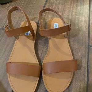 Steve Madden Sandals 👡 🌞